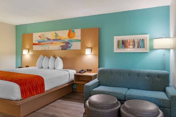 Room 14 of 31
