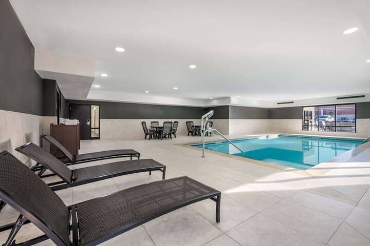 Pool 28 of 45