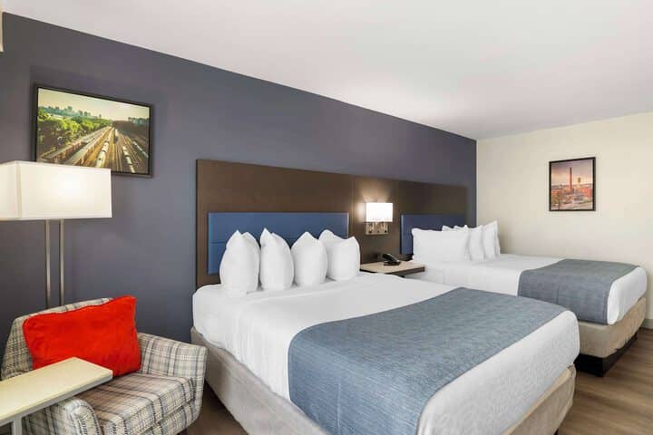 Room 20 of 42